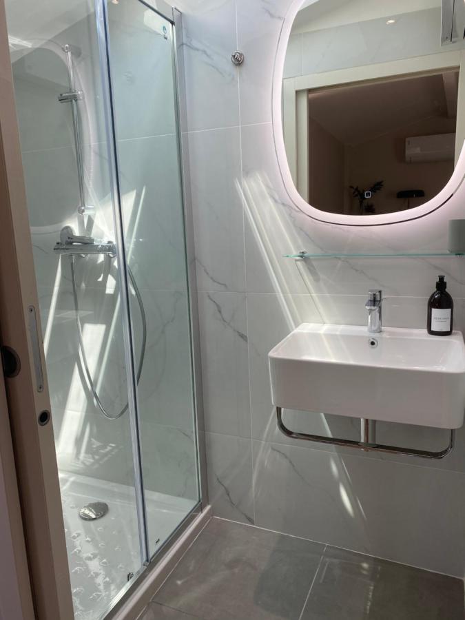 Le Petit Bijou Sete, Quatre Appartements Au Centre Ville, Trois Avec Vue Canal Εξωτερικό φωτογραφία