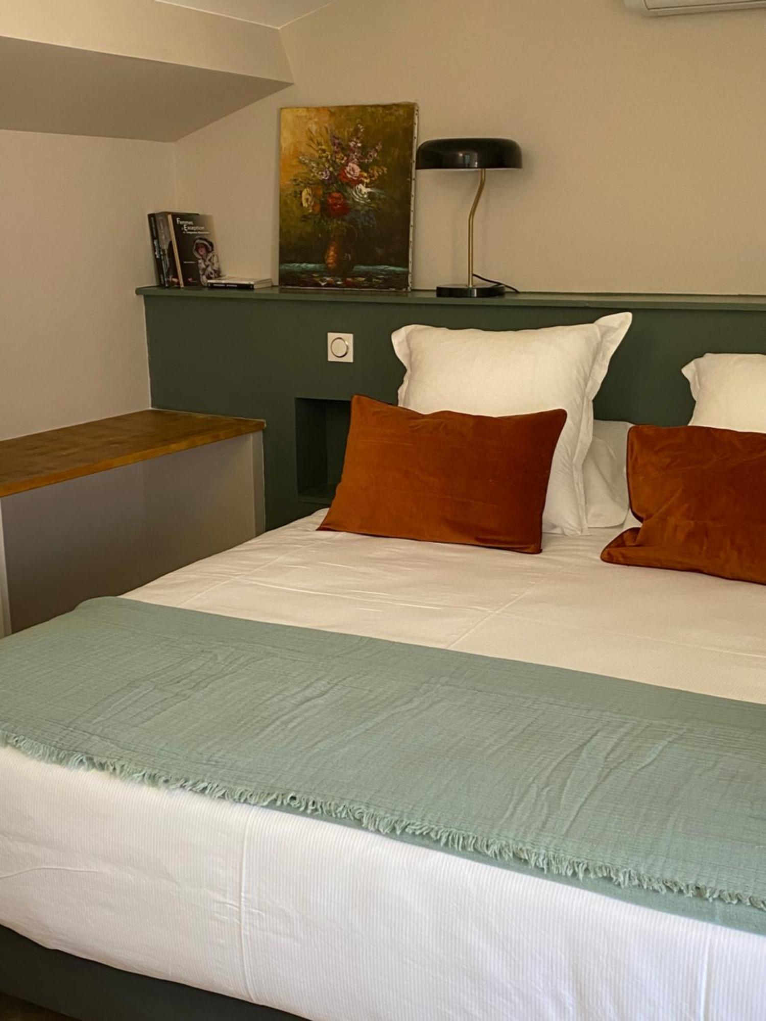 Le Petit Bijou Sete, Quatre Appartements Au Centre Ville, Trois Avec Vue Canal Δωμάτιο φωτογραφία