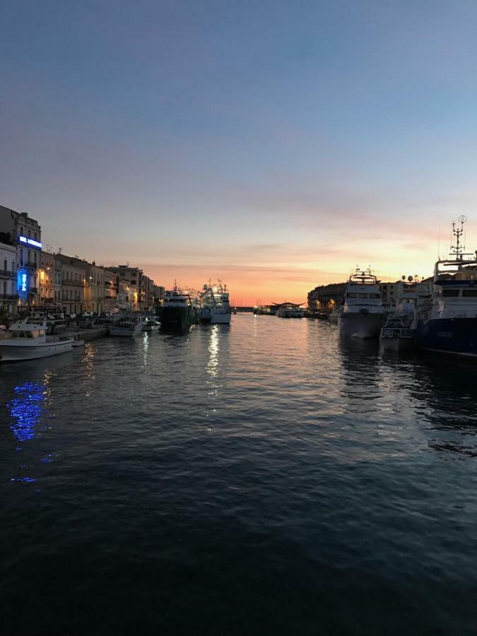 Le Petit Bijou Sete, Quatre Appartements Au Centre Ville, Trois Avec Vue Canal Εξωτερικό φωτογραφία